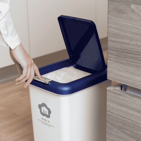  Thùng rác đạp chữ nhật Hiro 20L (kèm ruột) 