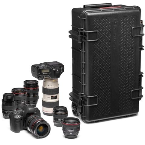  Vali máy ảnh Manfrotto Pro Light Reloader Tough-55 LowLid; Roller Black 