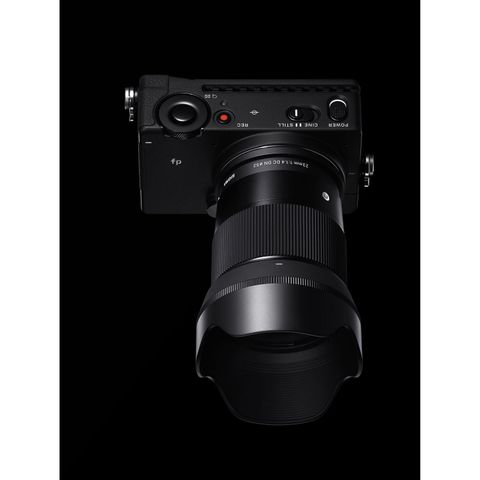 Ống kính Sigma AF 23mm F1.4 DC DN Contemporary ngàm L