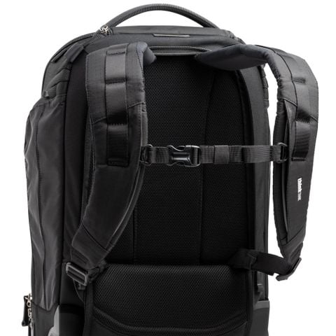  Vali máy ảnh Think Tank Walker Pro Rolling Backpack 