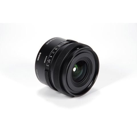Ống kính Sigma AF 17mm F4 DG DN Contemporary ngàm Sony E