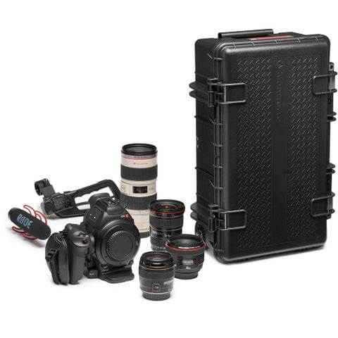  Vali máy ảnh Manfrotto Pro Light Reloader Tough-55 LowLid; Roller Black 