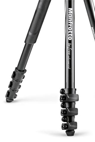  Bộ chân máy Manfrotto Befree Advanced Aluminium Tripod & Ball Head Black 