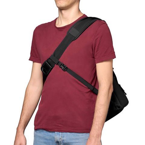  Túi máy ảnh Manfrotto Advanced Messenger M III (MB MA3-M-M) Black 