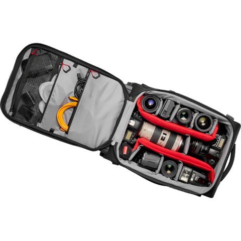  Vali máy ảnh Manfrotto Pro Light Reloader Switch-55; Roller Black 