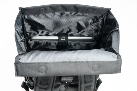  Balo máy ảnh Think Tank FocusPoint RollTop 30L Asphalt Black 