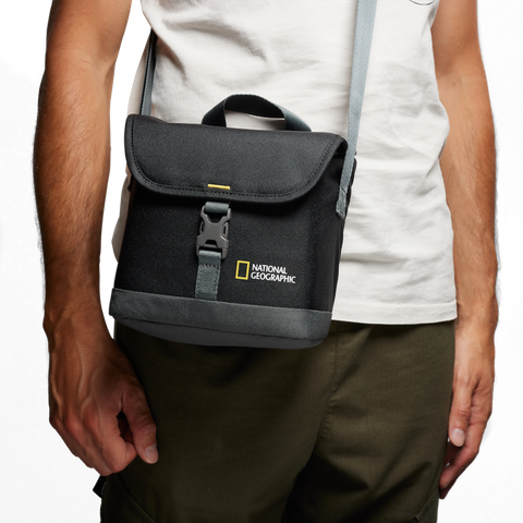  Túi máy ảnh National Geographic Shoulder Bag NG E2 2360 Black 