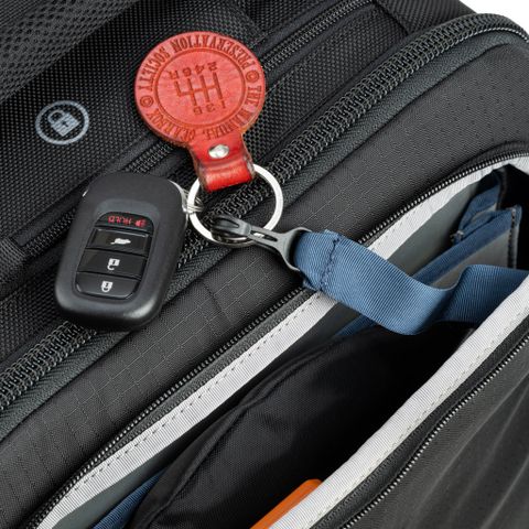  Vali máy ảnh Think Tank Airport Roller Derby V2 Black 