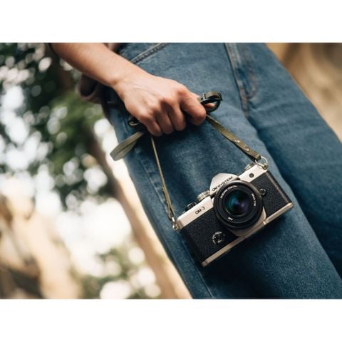  Ống kính OM SYSTEM M.Zuiko Digital 25mm F1.8 II ngàm Micro Four Thirds 