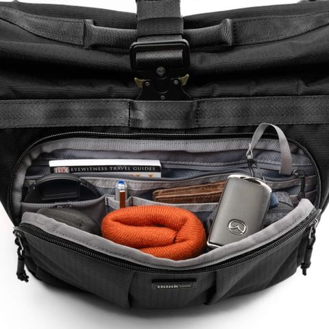  Túi máy ảnh Think Tank FocusPoint Crossbody 13L Asphalt Black 