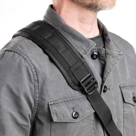  Túi máy ảnh Think Tank FocusPoint Crossbody 13L Asphalt Black 
