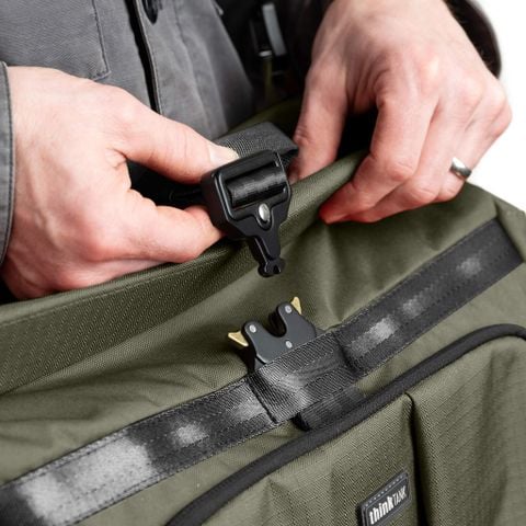  Túi máy ảnh Think Tank FocusPoint Crossbody 8L Greenway 