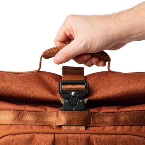  Túi máy ảnh Think Tank FocusPoint Crossbody 8L Urban Rust 