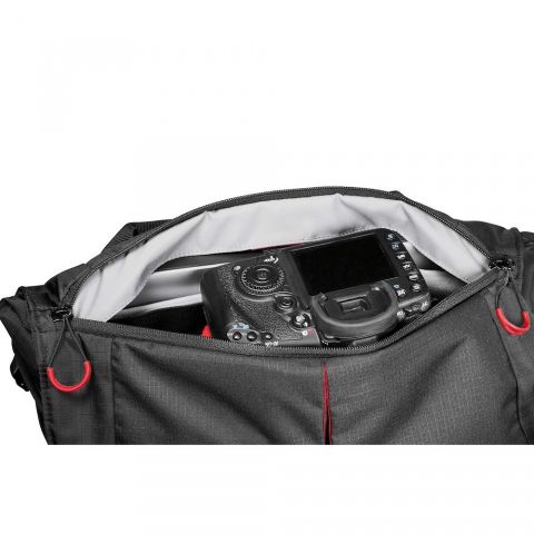  Túi máy ảnh Manfrotto Bumblebee PL Messenger Black 