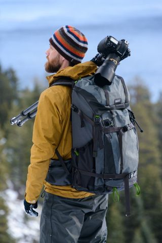  Balo máy ảnh Think Tank BackLight Elite 45L Storm Grey 