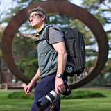  Vali máy ảnh Essentials Convertible Rolling Backpack Black 