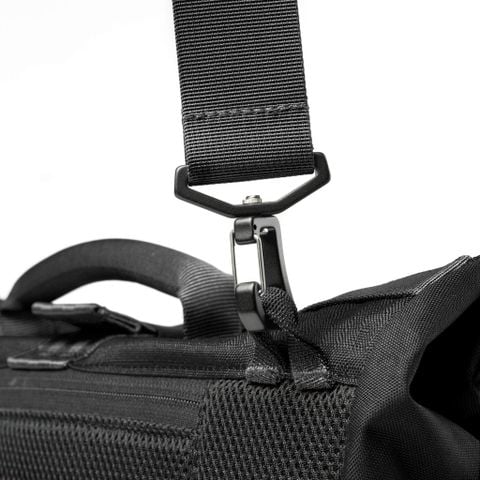  Túi máy ảnh Think Tank FocusPoint Crossbody 8L Asphalt Black 