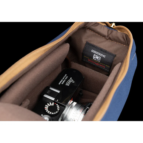  Túi máy ảnh Billingham Capsule 1 - Black Fibrenyte/ Black 