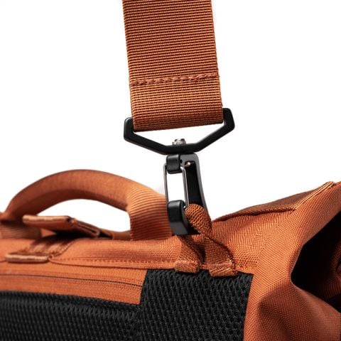  Túi máy ảnh Think Tank FocusPoint Crossbody 13L Urban Rust 