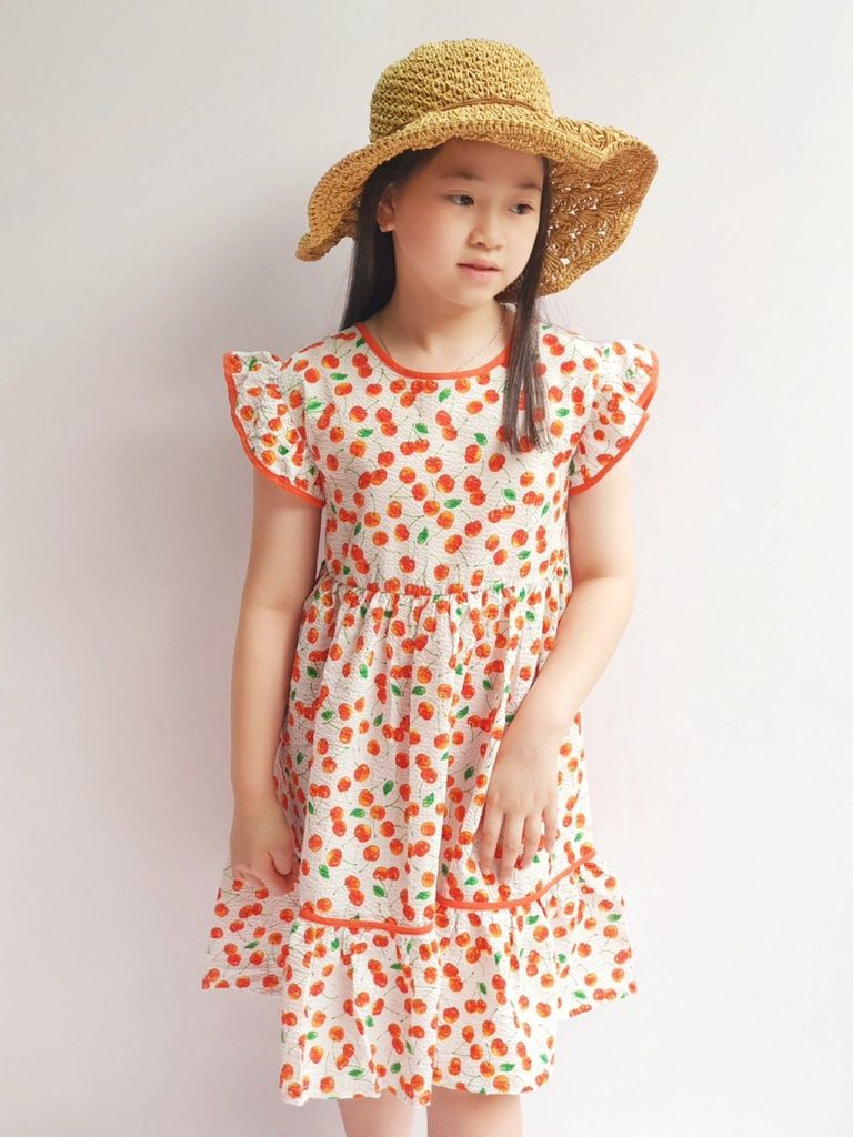 V00023 - Váy thô nhăn màu kem cherry size 110 - 150