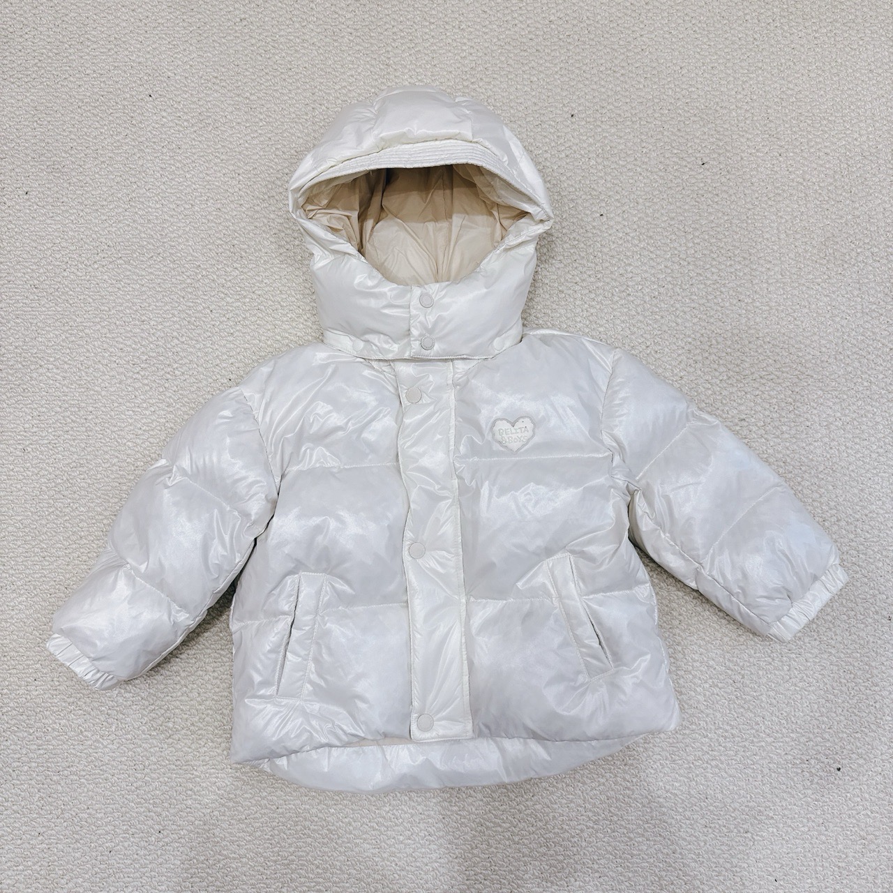 Áo khoác phao lông vũ B&B xuất Hàn 2 màu trắng/đen cho bé size 90-130