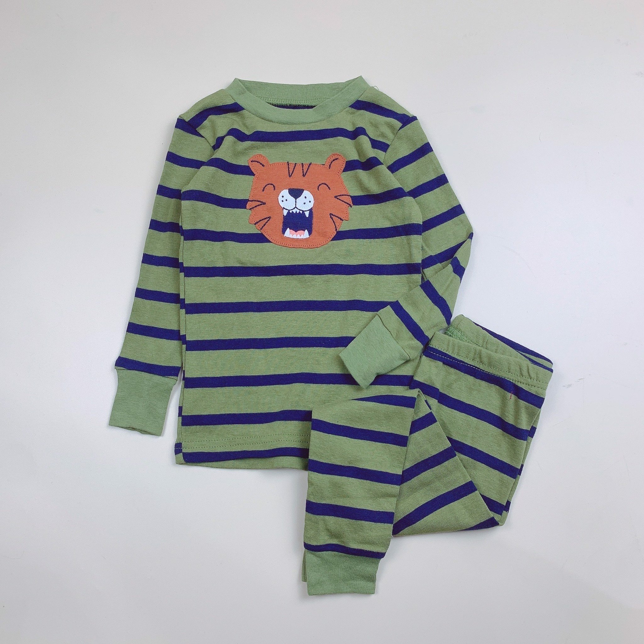 Bộ cotton dài tay Carter