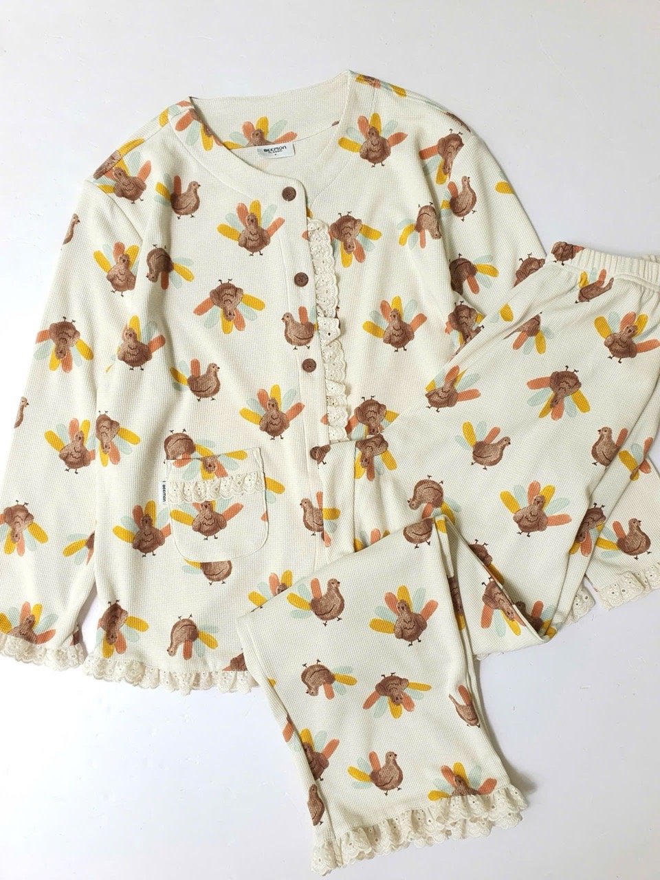 BM2508PJ02 - Pyjama Beemon vải tổ ong màu be họa tiết cho Mẹ freesize 50-65kg