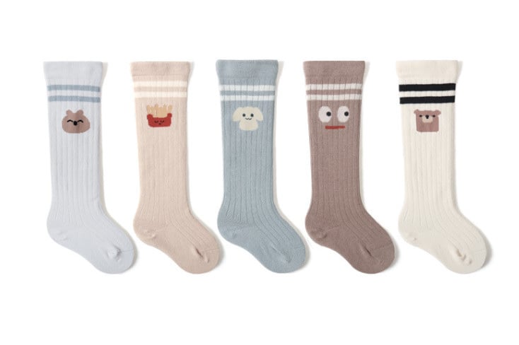 Tất cao tới gối Nemo Baby 5 họa tiết viền kẻ