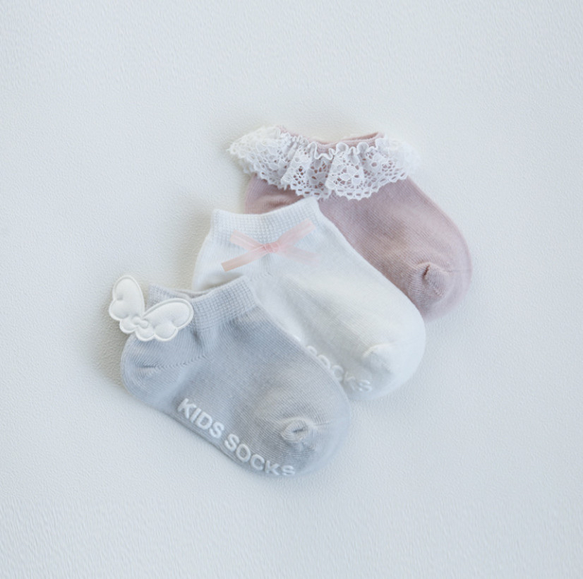 Set 3 tất nemo Baby cổ ngắn công chúa đính hoạ tiết