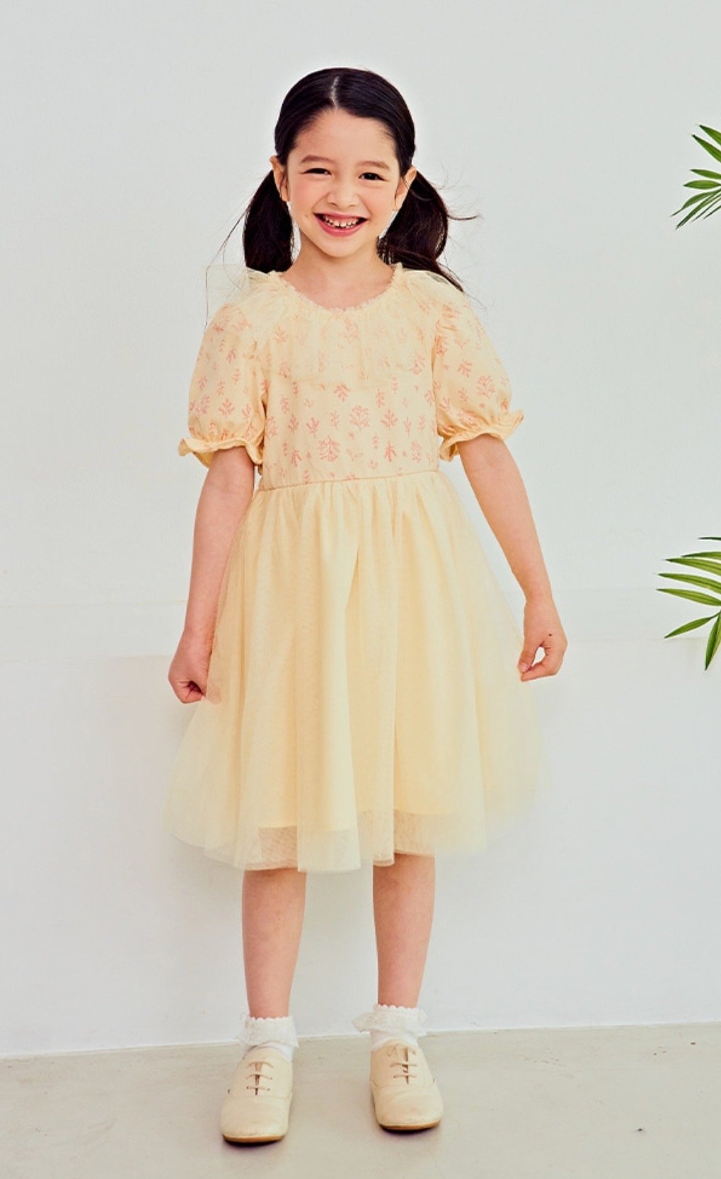 Váy công chúa Toto Heros xuất Hàn màu vàng hoa nhí phối ren mềm