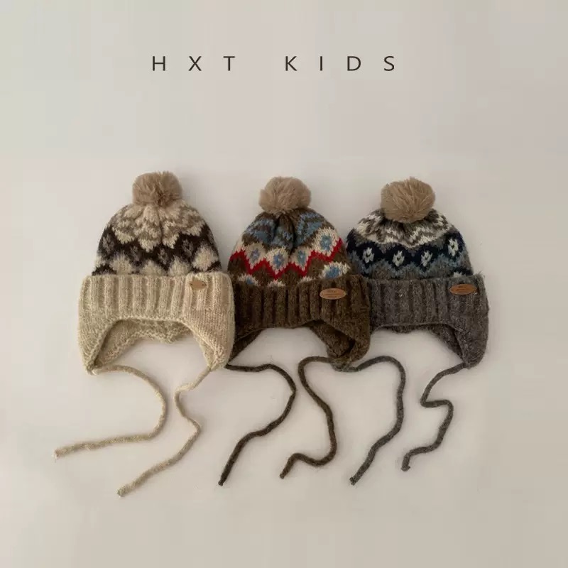 Mũ len chùm tai cục bông họa tiết thổ cẩm cho bé size 47-52cm