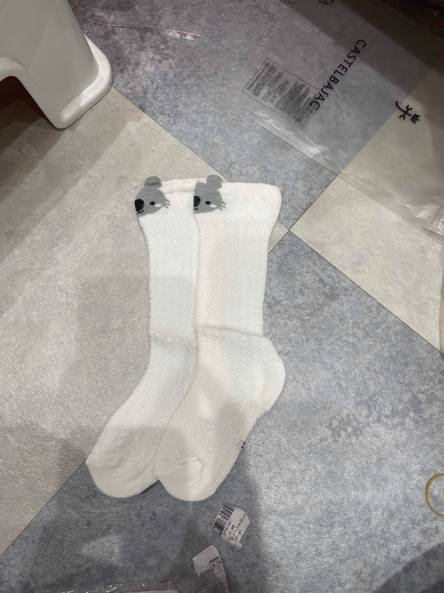 Tất lưới điều hòa dài qua đầu gối hình thú