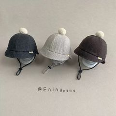 Mũ vải dạ đính chóp cục bông cho bé size 6m-3y