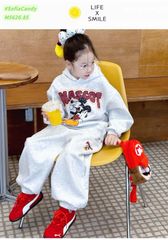 M5626 - Bộ nỉ Mia Kids nỉ hai da màu ghi mickey cho bé size 2-12y