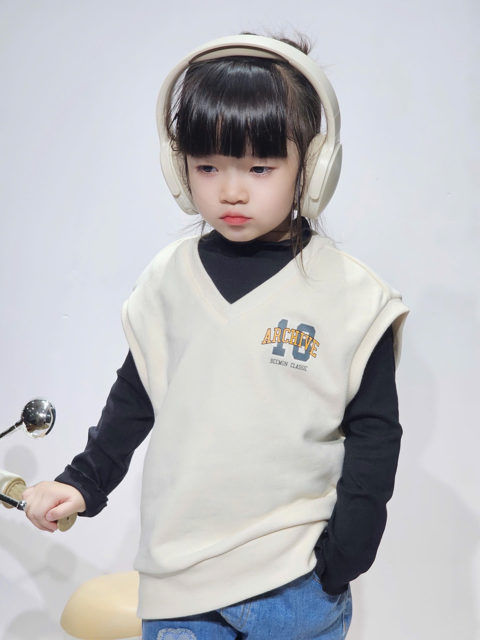 BM2510VT06 - Áo gile nỉ da cá Beemon 2 màu cho bé size 120-160