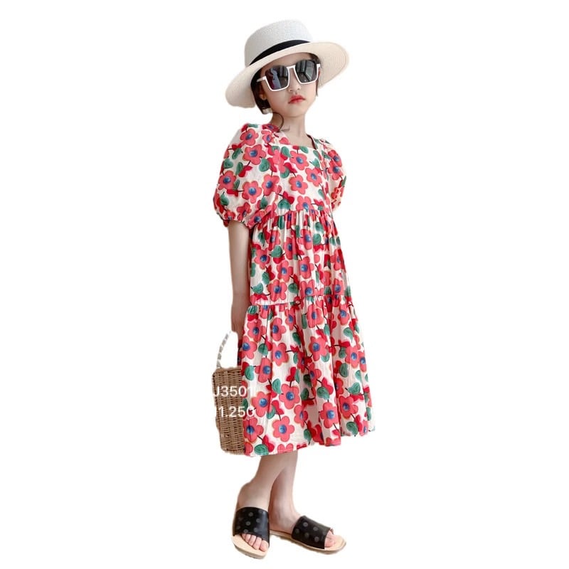 V00027 - Váy thô June màu trắng hoa hồng đuôi cá tay bồng size 1 - 10y