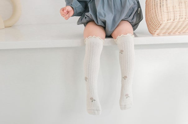 Tất cao tới gối Nemo Baby 5 màu họa tiết cổ bèo