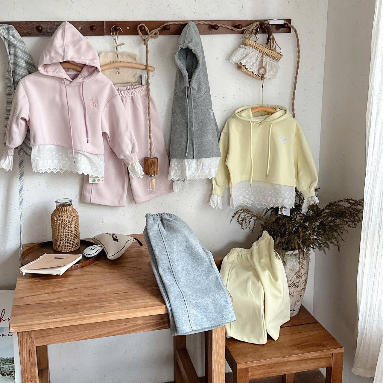 ZQ9012 - Bộ nỉ QC nhiều mẫu cho bé gái size 90-130