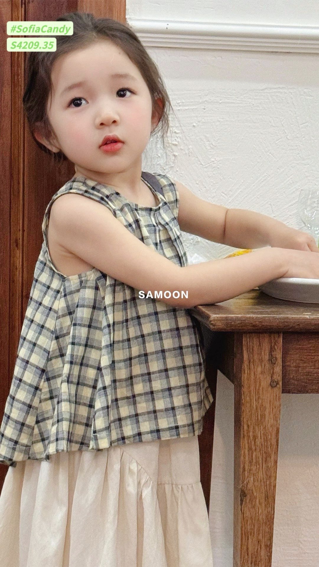 S4209 - Set bộ tiểu thư Sofia Candy áo kẻ sát nách phối chân váy trắng size 1-10y