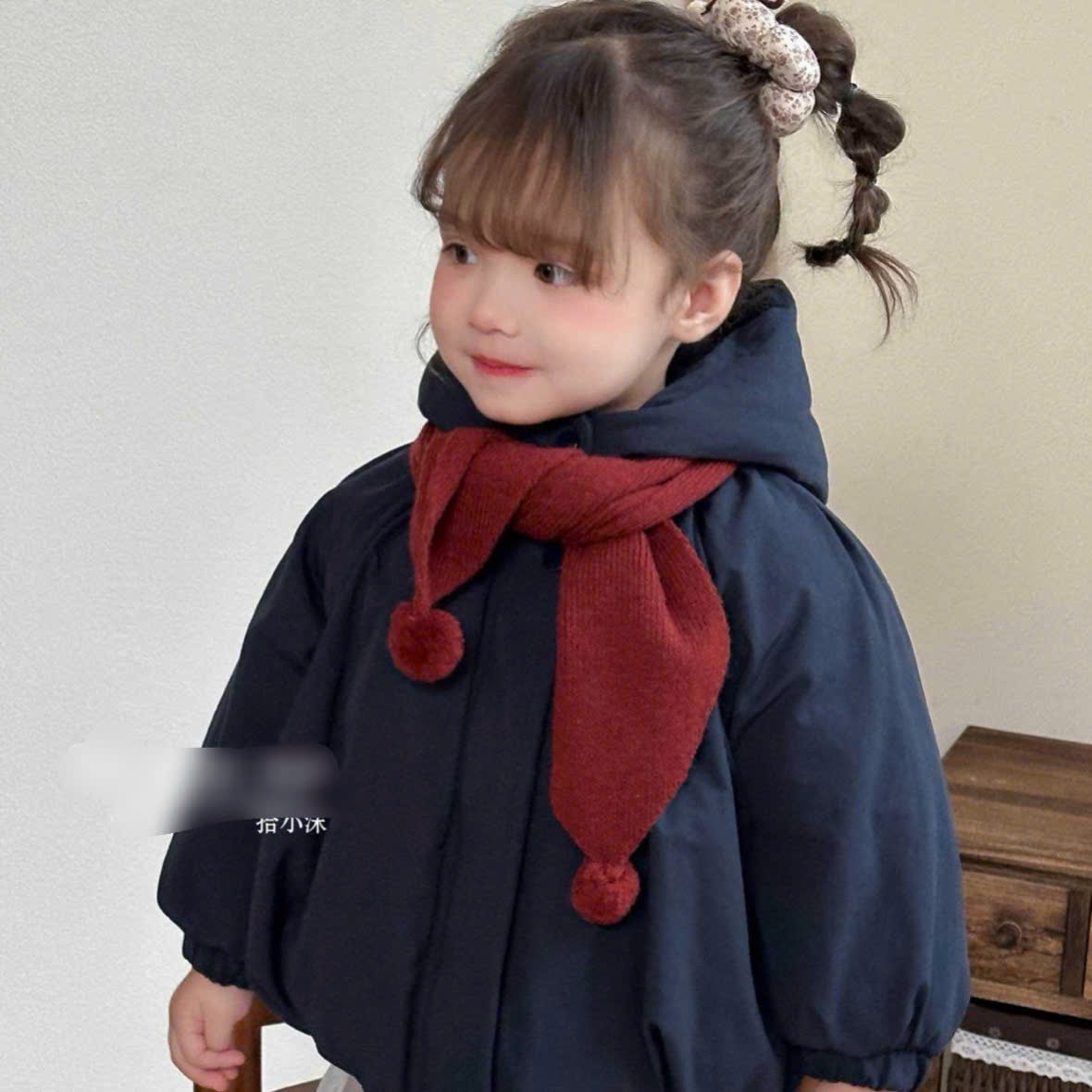 9557 - Áo khoác phao mũ chóp kèm khăn 2 màu be/navy cho bé size 90-130