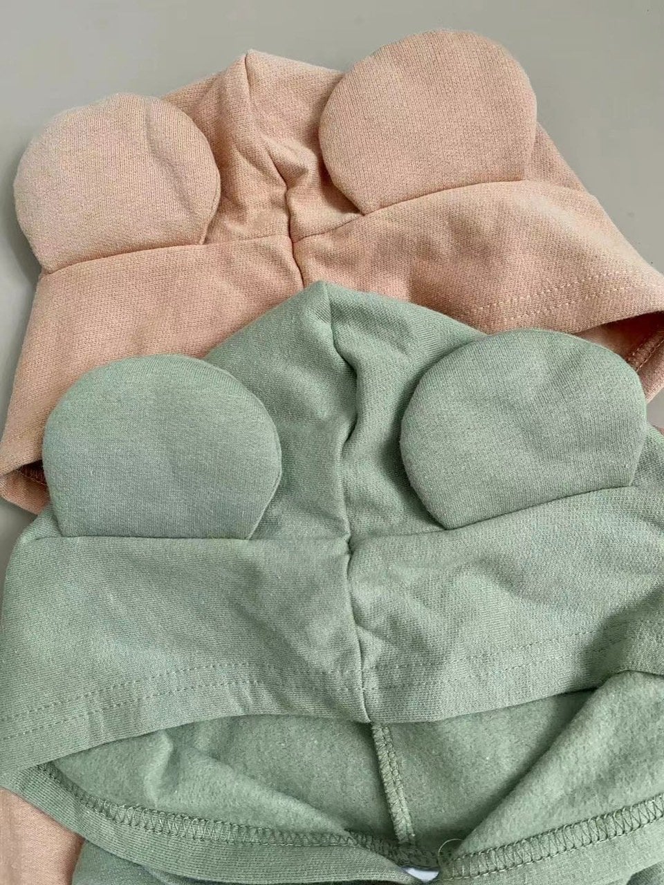 Bộ nỉ bông Juniors dư xịn hoạ tiết Mickey 2 màu cho bé size 2-7y