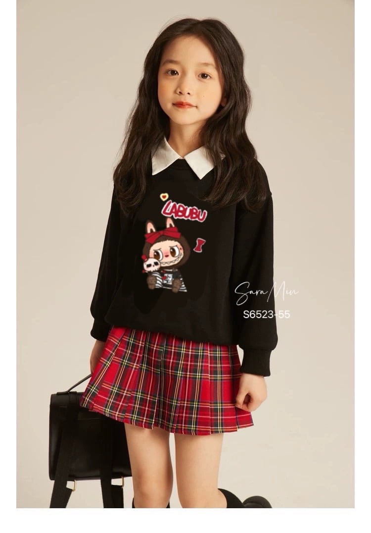V00159 - Set Sara Min Labubu áo nỉ đen cổ sơ mi + chân váy xếp ly caro đỏ bé gái size 2-12y
