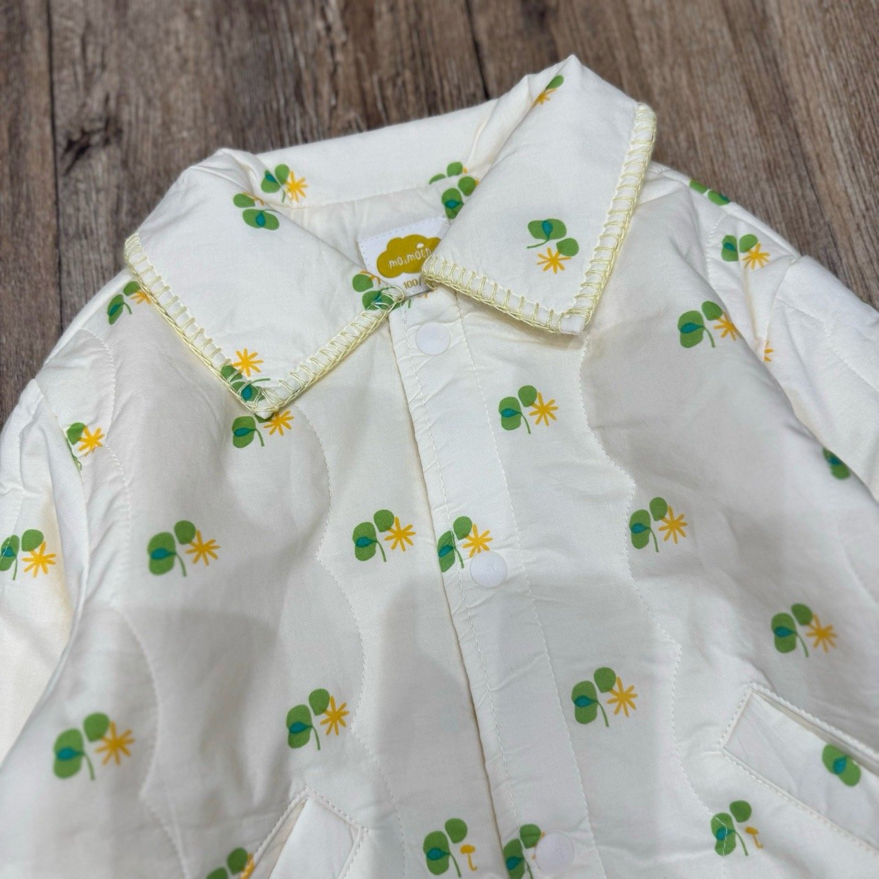 AK42 - Áo khoác phao chần bông MM màu kem hoạ tiết xanh bé gái size 100-120