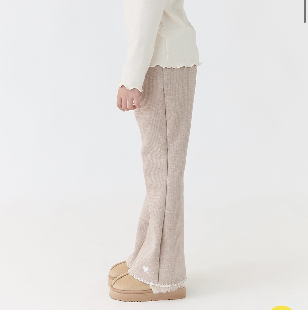 Quần nỉ len bebezoo ống loe thêu trái tim nhiều màu cho bé size 100-160