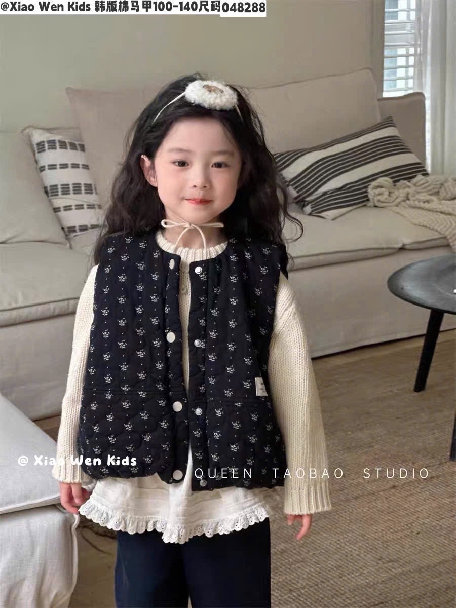 Gile chần bông Liang Xiao Zhi QC màu đen hoa nhí bé gái size 90-130