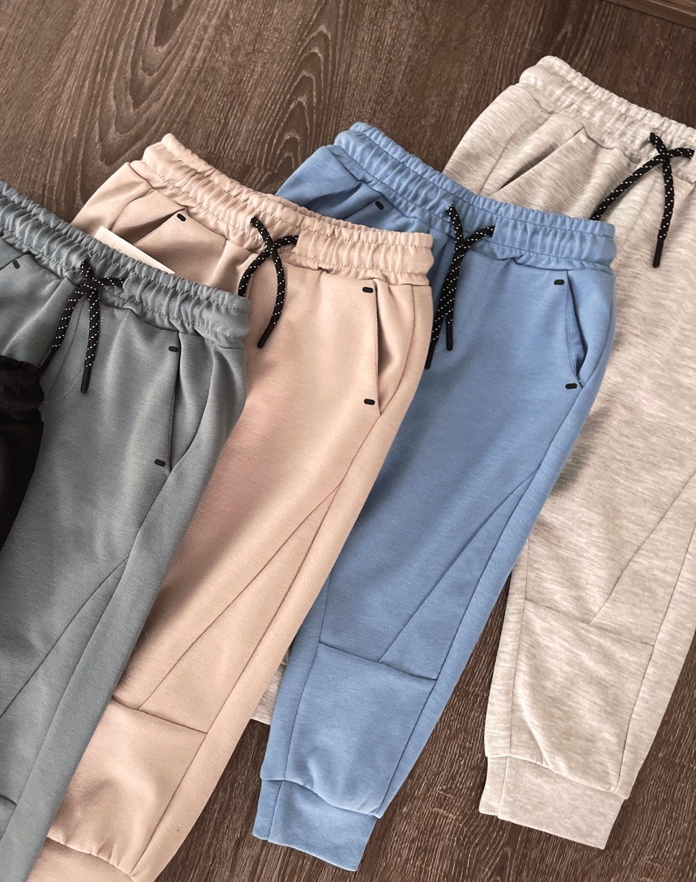 Quần nỉ Fox 6 màu dòng Nhí size 6m - 3y