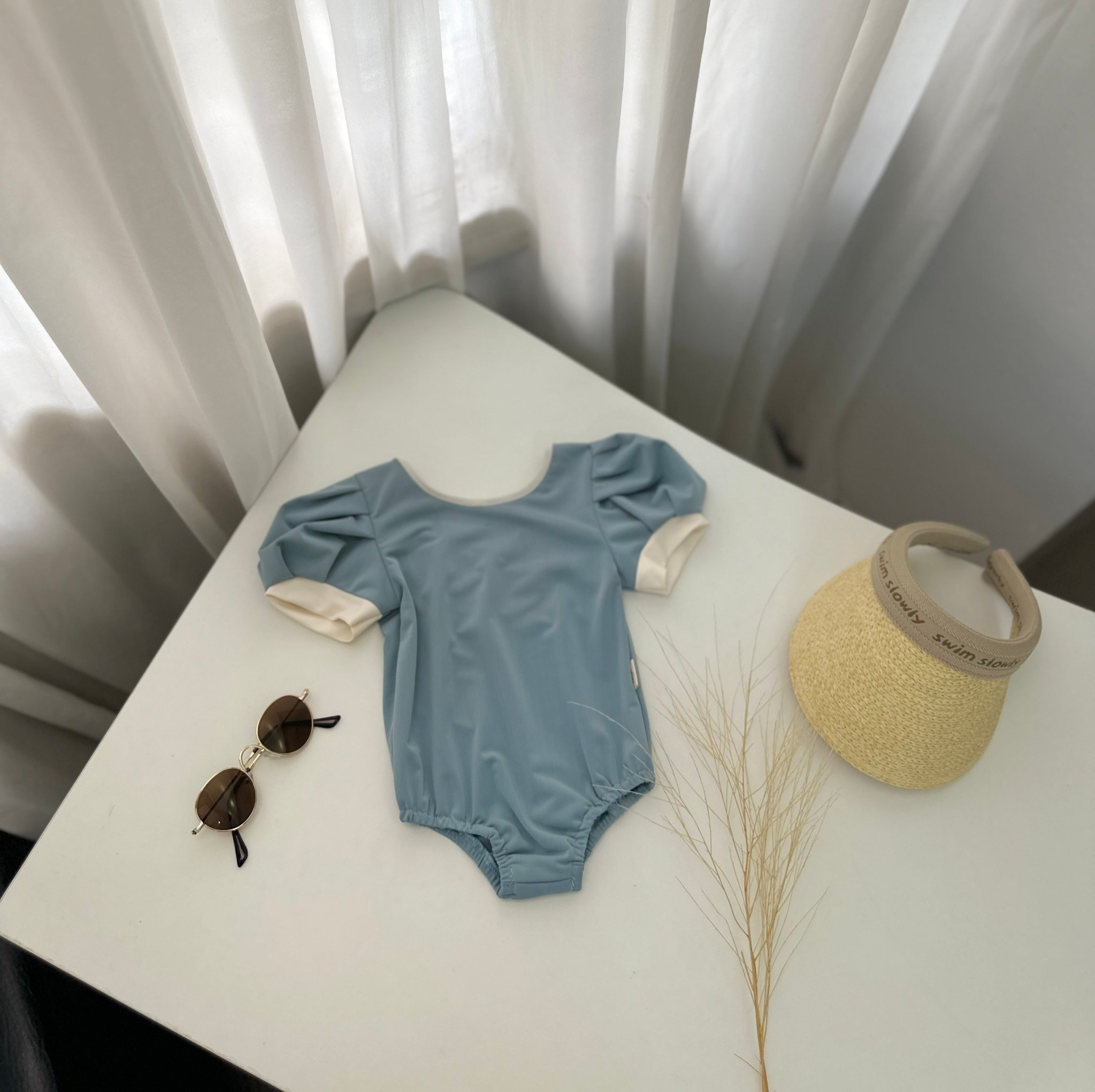 DB00026 - Bộ bơi liền Harifa vai bồng lưng dây đan chéo 3 màu size 9m - 8y