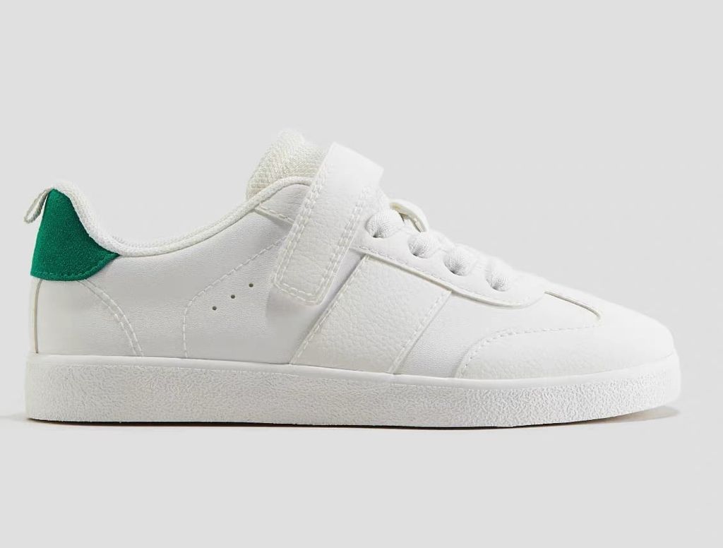 Giày thể thao HM màu trắng cho bé size 24-32