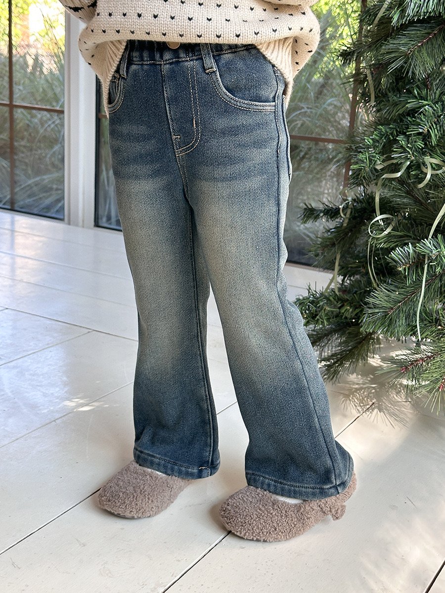 Quần jean Ambb mềm lót nỉ ống loe màu xanh đậm bé gái size 110-160