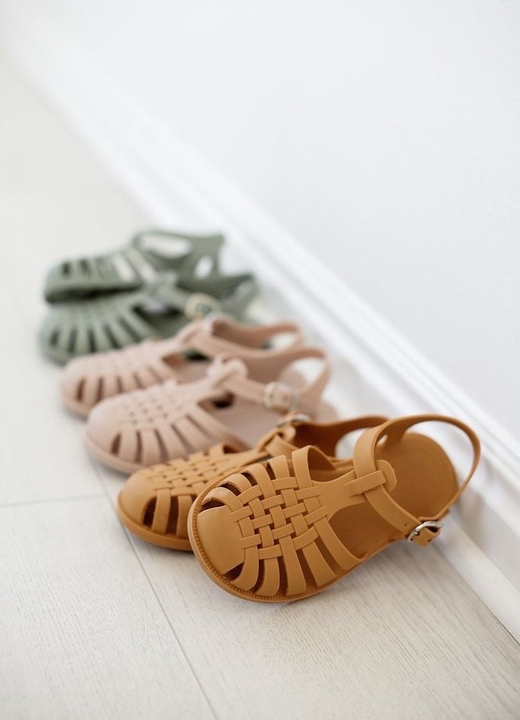 Sandal rọ Mario Cheerful nhiều màu BTBG size 140-190